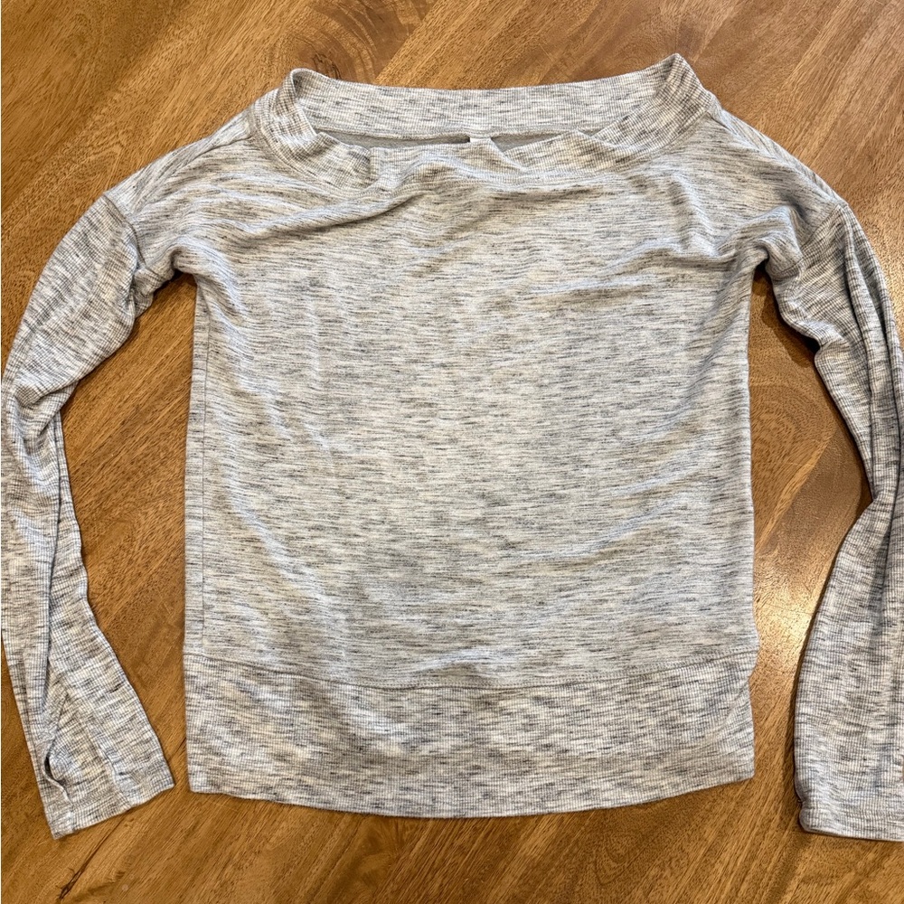 Athleta long sleeve shirt